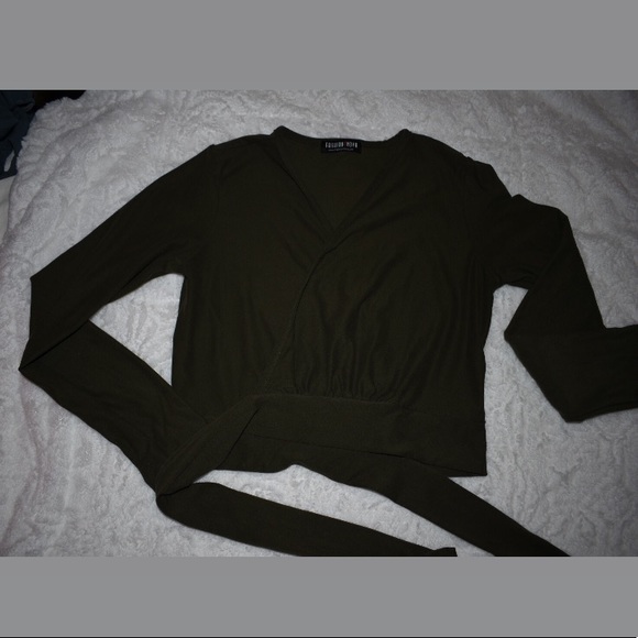 Fashionova Set (Top+matching Skirt) - Picture 5 of 7